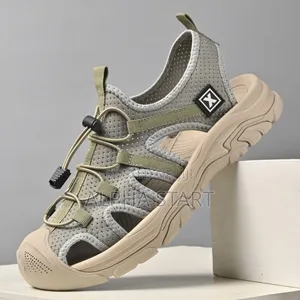 Sandal Men's Fashion Sneakers Made in Vietnam
