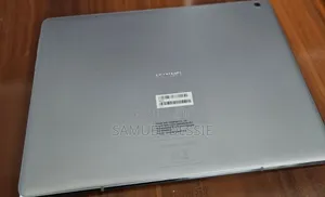 Laptop Huawei MateBook 13 WRT-W19E 3GB SSD 32GB