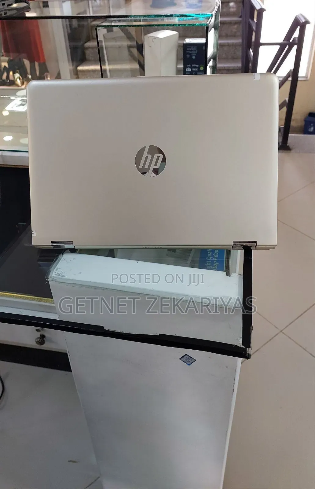 New Laptop HP Pavilion 14 8GB Intel Core i7 SSD 512GB