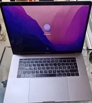 New Laptop Apple MacBook Pro 2017 16GB Intel Core I7 SSD 512GB