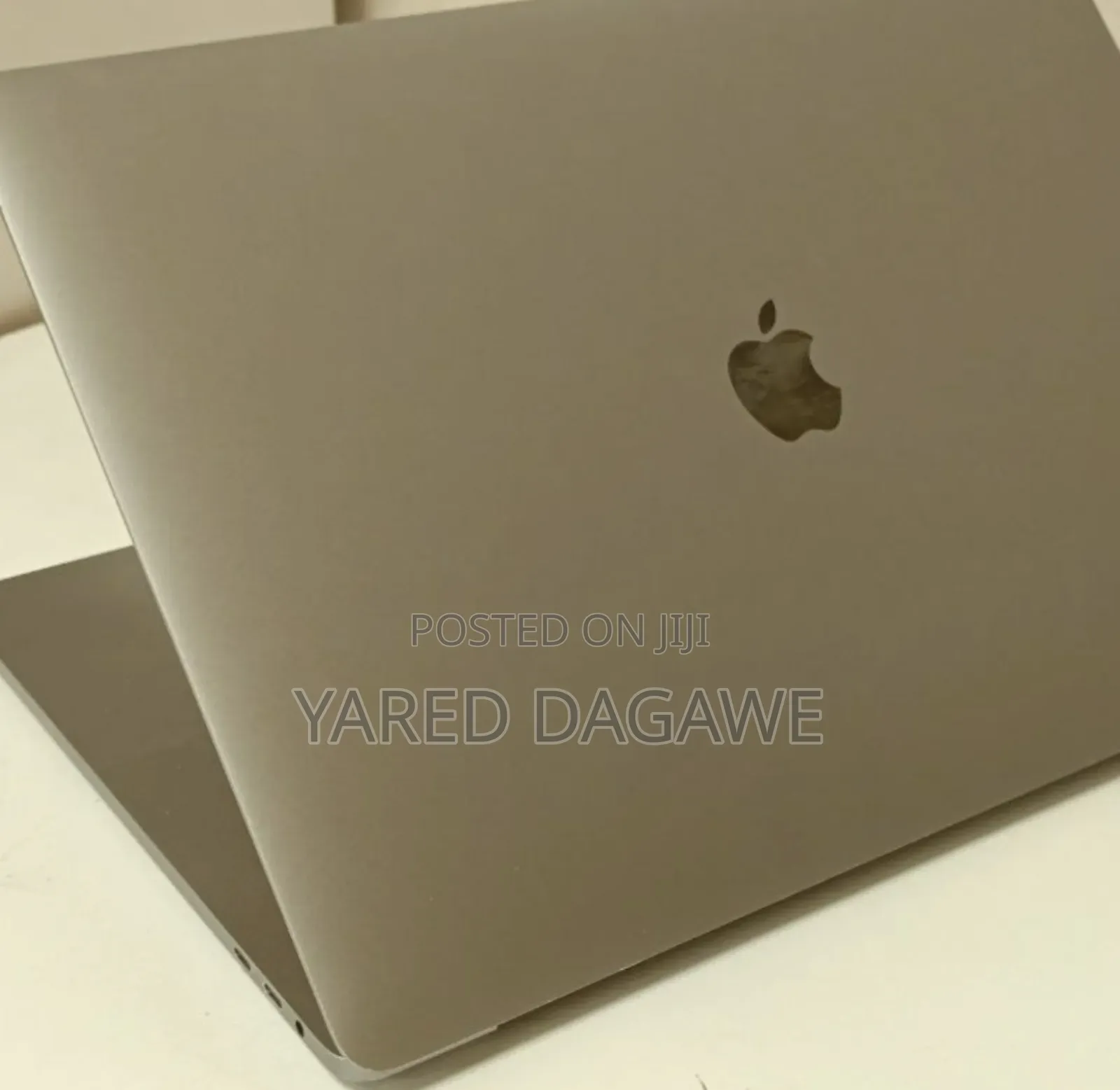 New Laptop Apple MacBook Pro 2017 16GB Intel Core I7 SSD 512GB