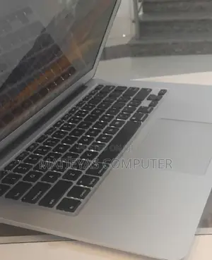 New Laptop Apple MacBook Air 2017 8GB Intel Core I5 SSD 128GB