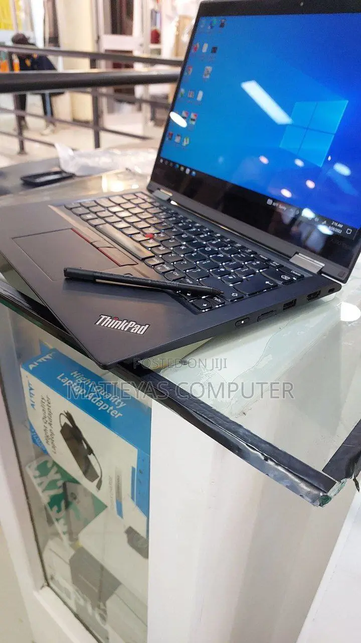 New Laptop Lenovo ThinkPad Yoga 16GB Intel Core I7 SSD 512GB