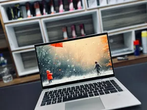 New Laptop HP EliteBook X360 1040 G7 16GB Intel Core I7 SSD 512GB