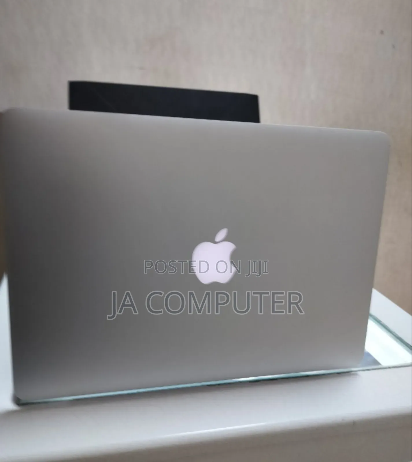 New Laptop Apple MacBook Pro 2013 8GB Intel Core I7 SSD 512GB