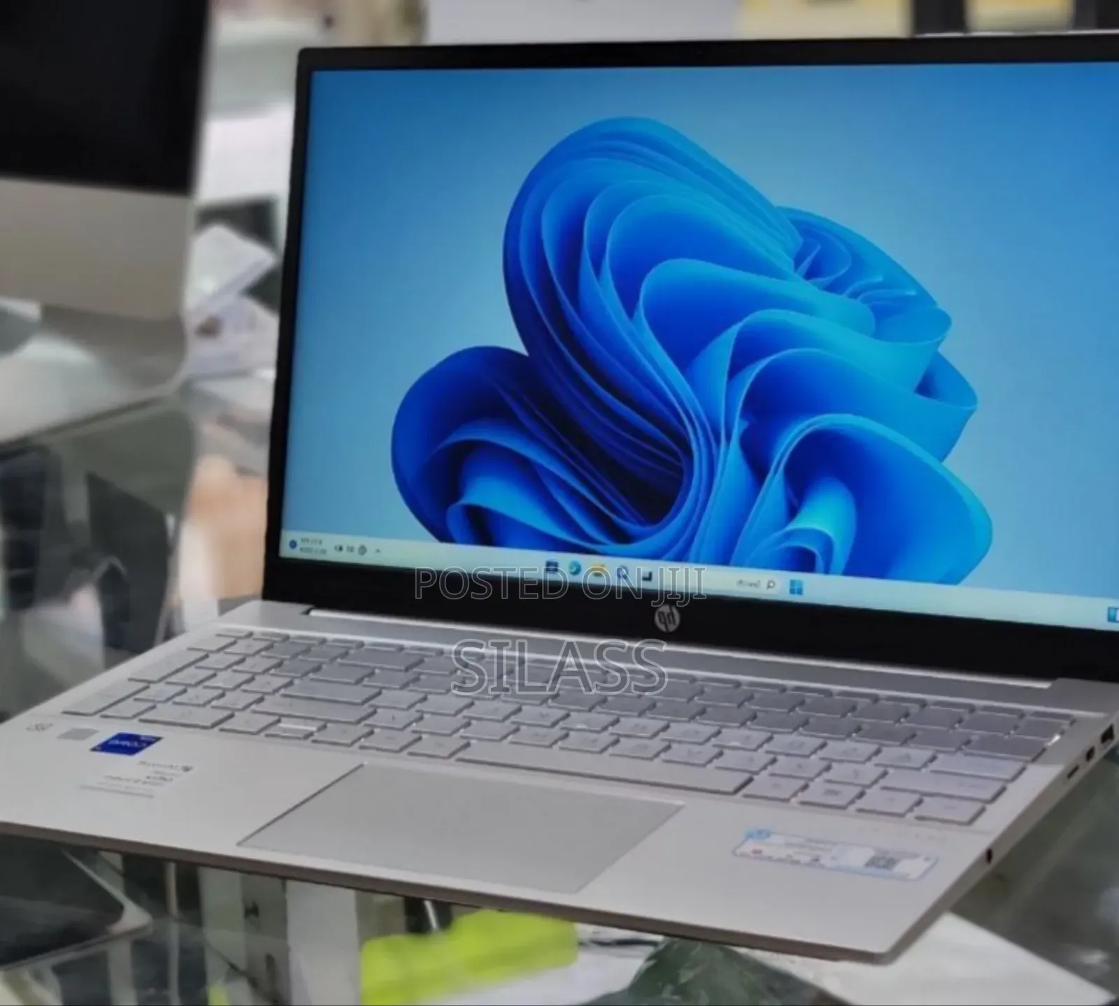 New Laptop HP Pavilion 15 16GB Intel Core I7 SSD 1T