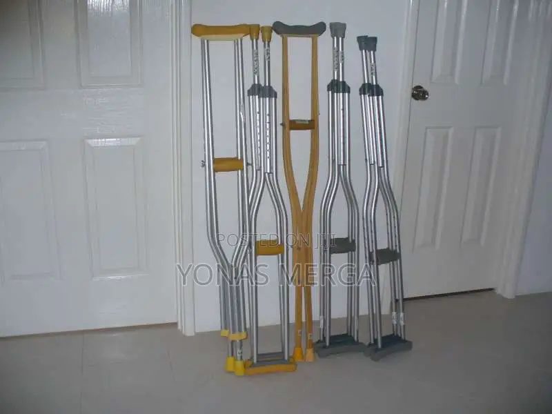Forearm Crutches - Brand-Many Size Fits All-Pick Up Vaucluse