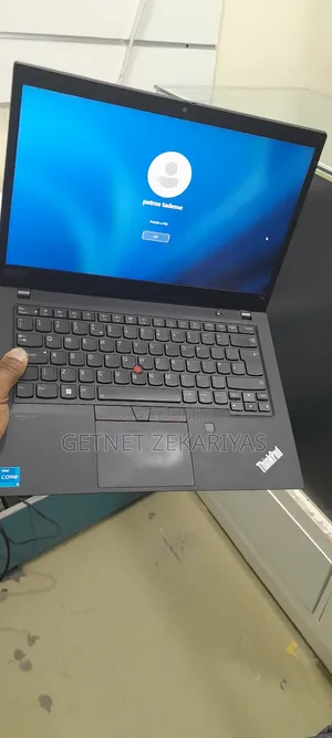 New Laptop Lenovo ThinkPad T14 16GB Intel Core I5 SSD 512GB