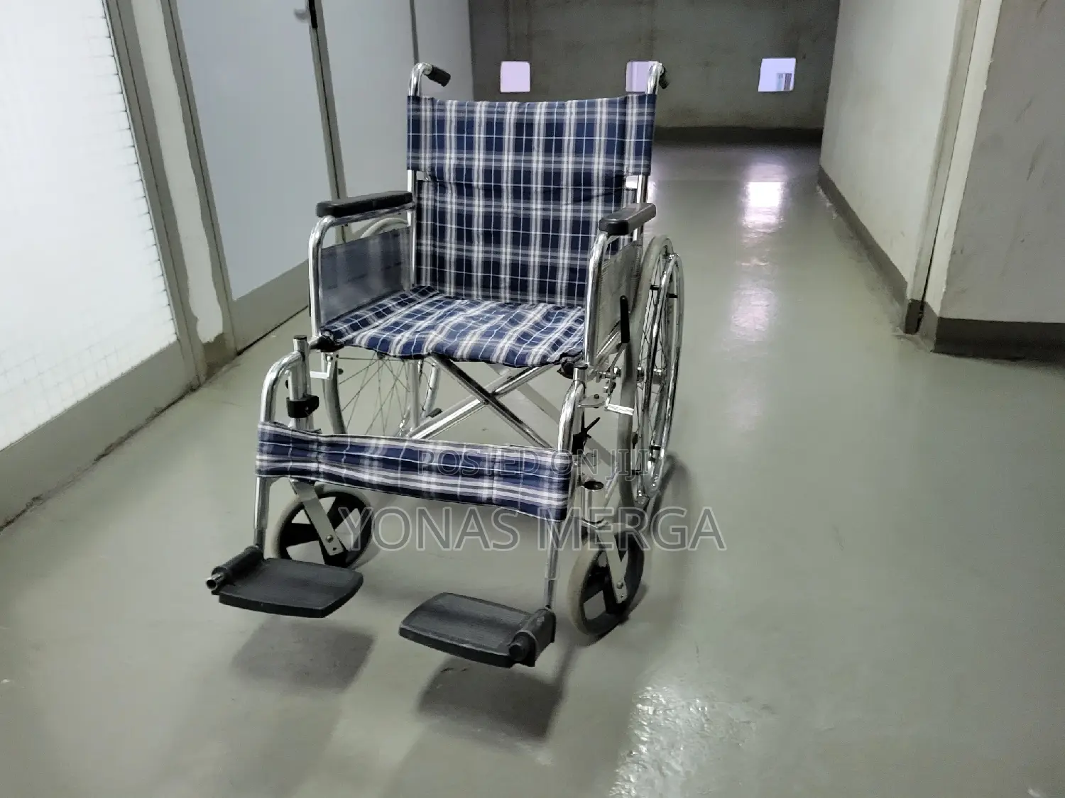 Strong Flexibility Wheelchair囓slightly Used Wheelchair