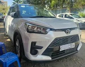 Toyota Raize 2022 White