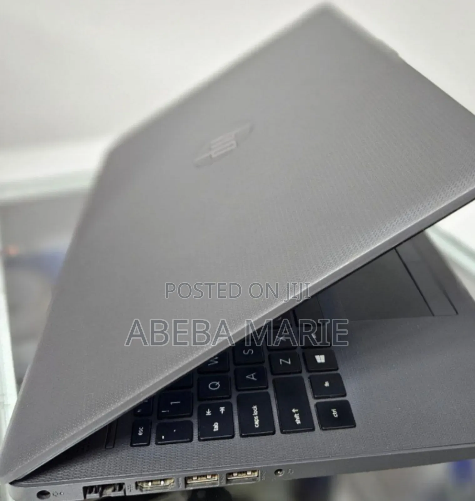 New Laptop HP Stream Notebook 4GB Intel Core I3 SSD 500GB