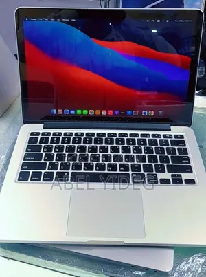 New Laptop Apple MacBook Pro 2014 8GB Intel Core I5 SSD 256GB