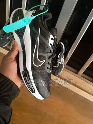 Nike Zoom Black High Quality Sneakers for You