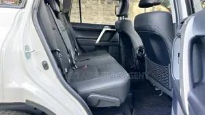 Prado for Rent