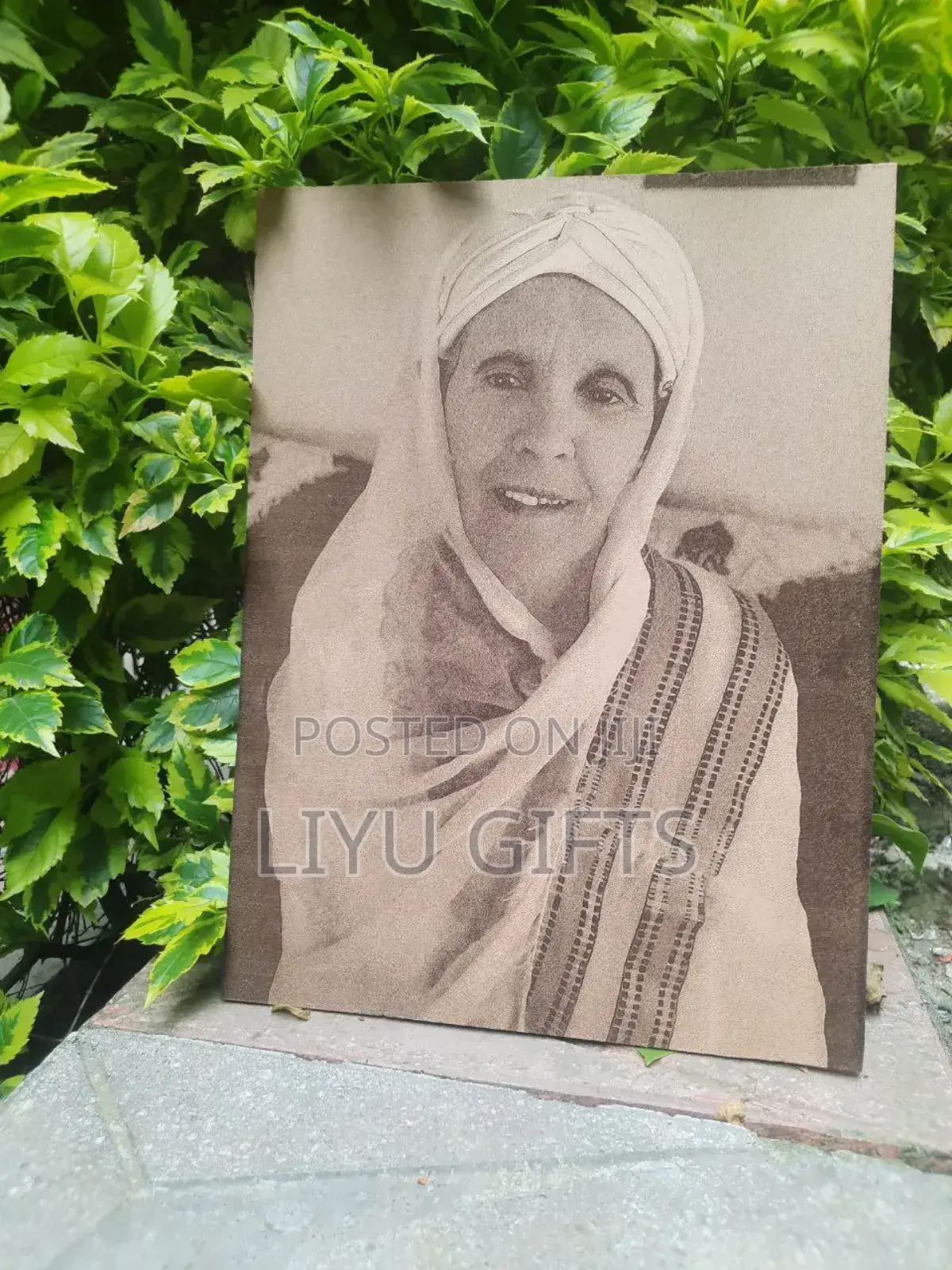 Engraving Photos