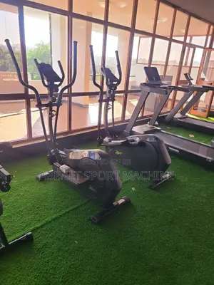 የአዉሮፓ ስታንዳርድ Reebok Fr20 and 30 Cross Trainer Bikes