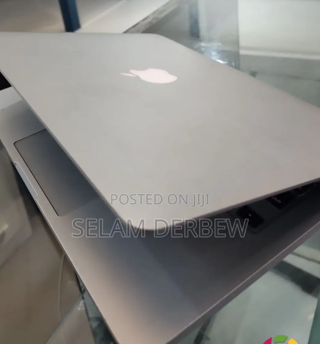 New Laptop Apple MacBook Pro 2013 8GB Intel Core I5 SSD 512GB