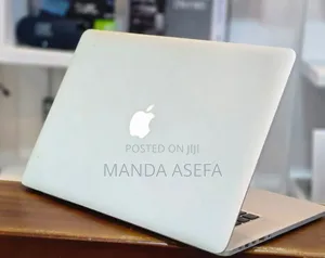 New Laptop Apple MacBook Pro 2015 16GB Intel Core I7 SSD 512GB