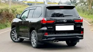 Land Cruiser Lx570 for Rent