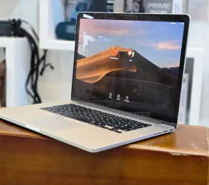 New Laptop Apple MacBook Pro 2015 16GB Intel Core I7 SSD 512GB