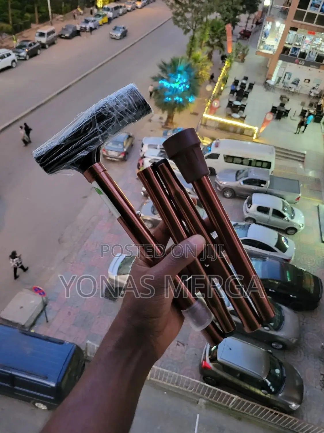 Walking Stick ከzera虫aluminum: Yet Supports Up to 150kg