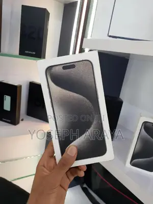 New Apple iPhone 15 Pro Max 256 GB Silver