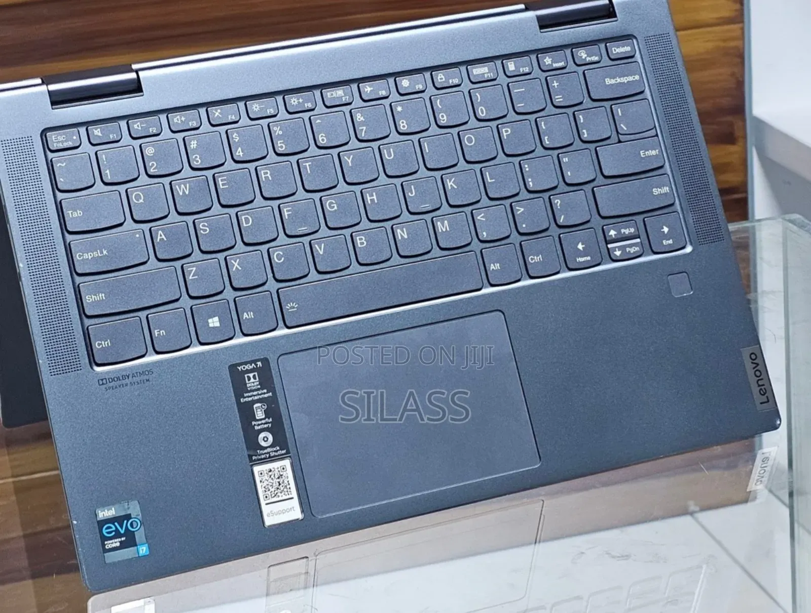 New Laptop Lenovo Yoga 9i 12GB Intel Core I7 SSHD (Hybrid) 512GB