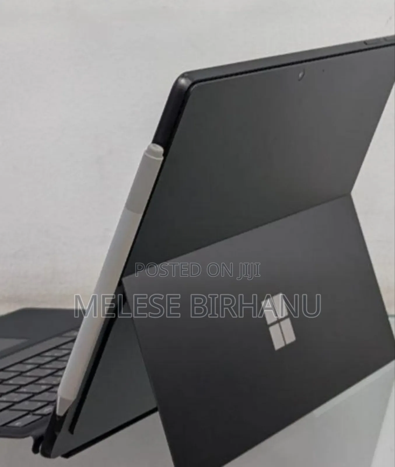 New Laptop Microsoft Surface Pro 9 8GB Intel Core I5 SSD 256GB