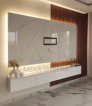 Super TV Stand