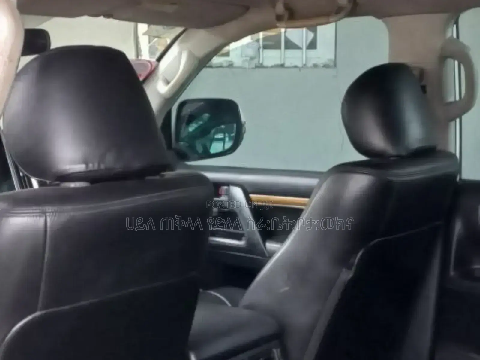 Toyota Land Cruiser 2011 White