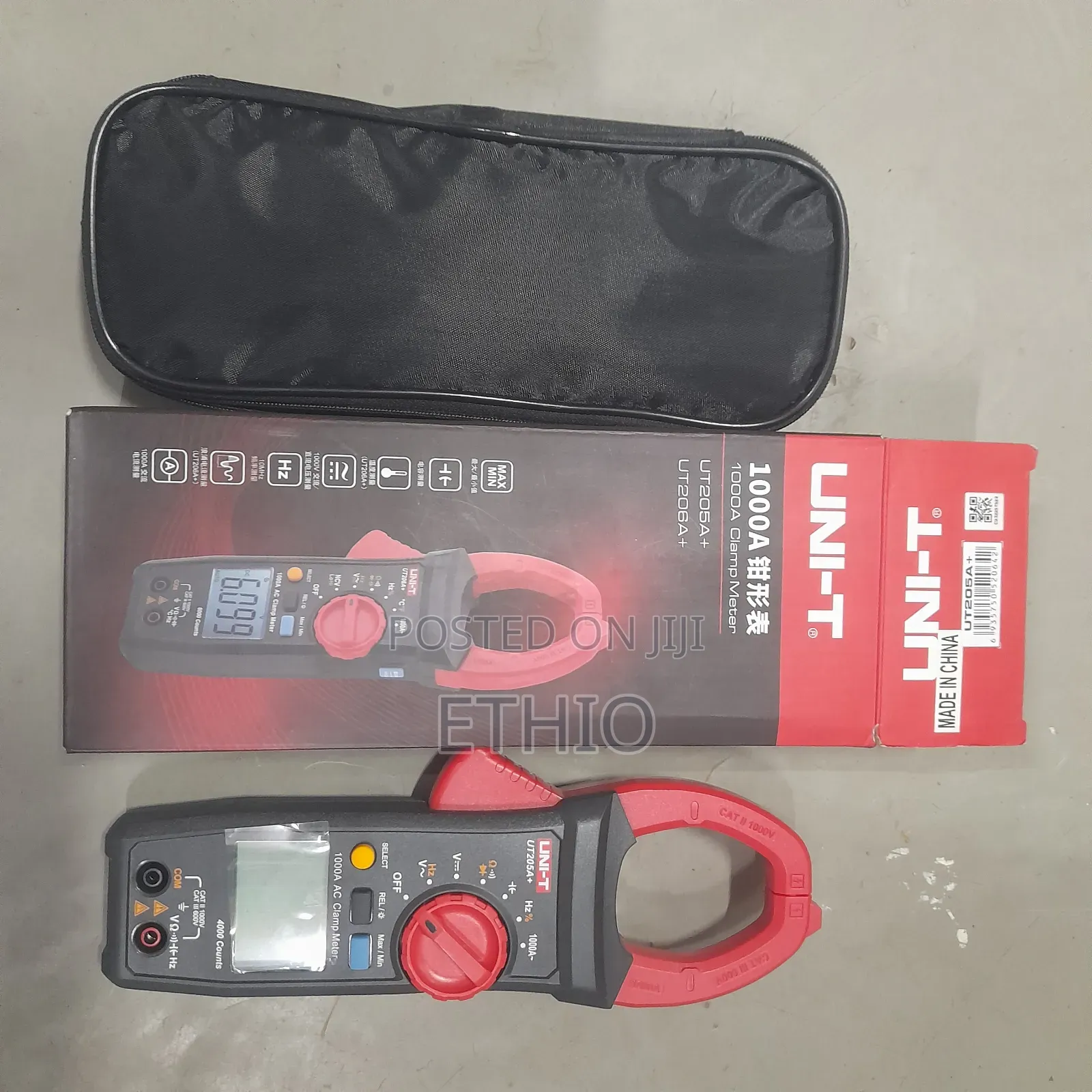 Uni -T Multi Meter