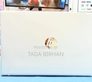 New Laptop HP Envy X360 16GB Intel Core I5 SSD 512GB