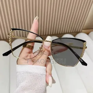 Fashion Cat Eye Glasses Ultra-Light Glasses