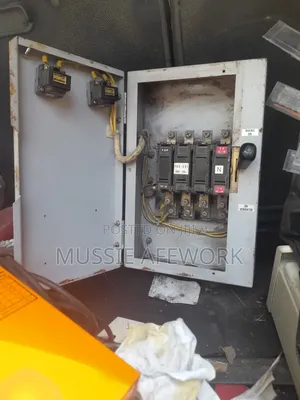 Manual Transfer Switch