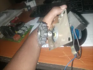 Motor Geared