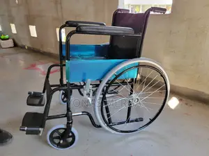 Wheelchair盟ዊልቼር豕brake, Fixed Armrests and Folding Footrests