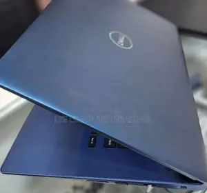 New Laptop Dell Inspiron 15 8GB Intel Core I5 SSD 256GB