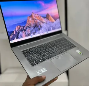 New Laptop HP ZBook 14u 16GB Intel Core I7 SSD 1T