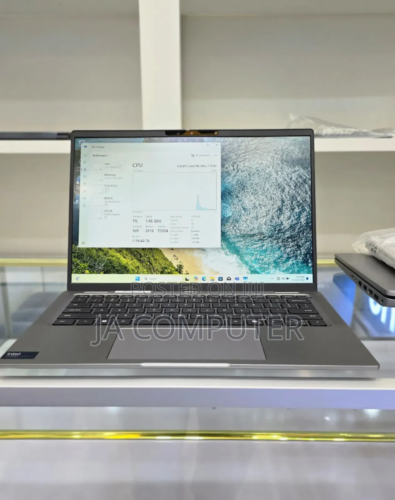New Laptop Dell XPS 15 32GB Intel Core Ultra 7 SSD 512GB