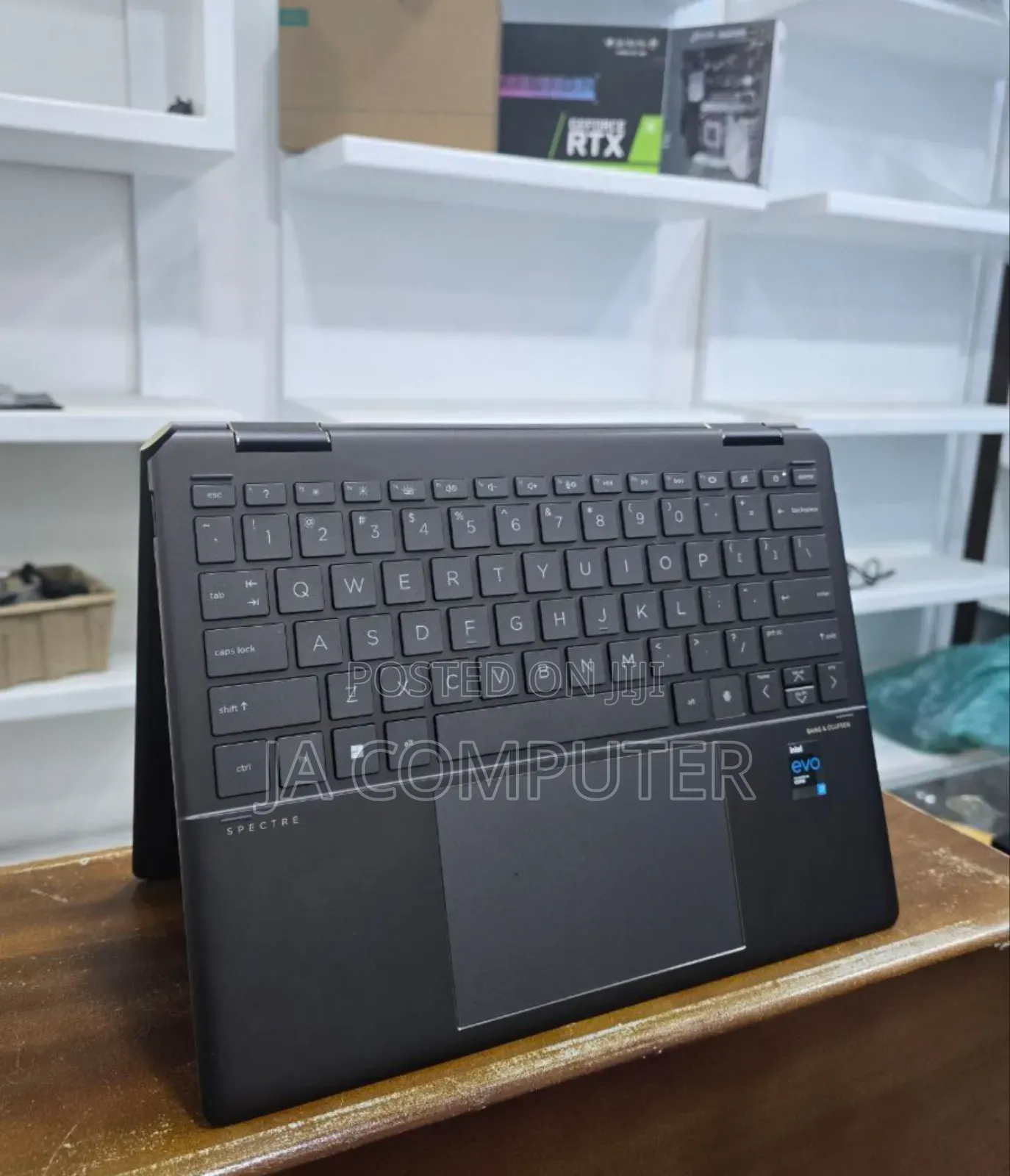New Laptop HP Spectre X360 16GB Intel Core I7 SSD 2T