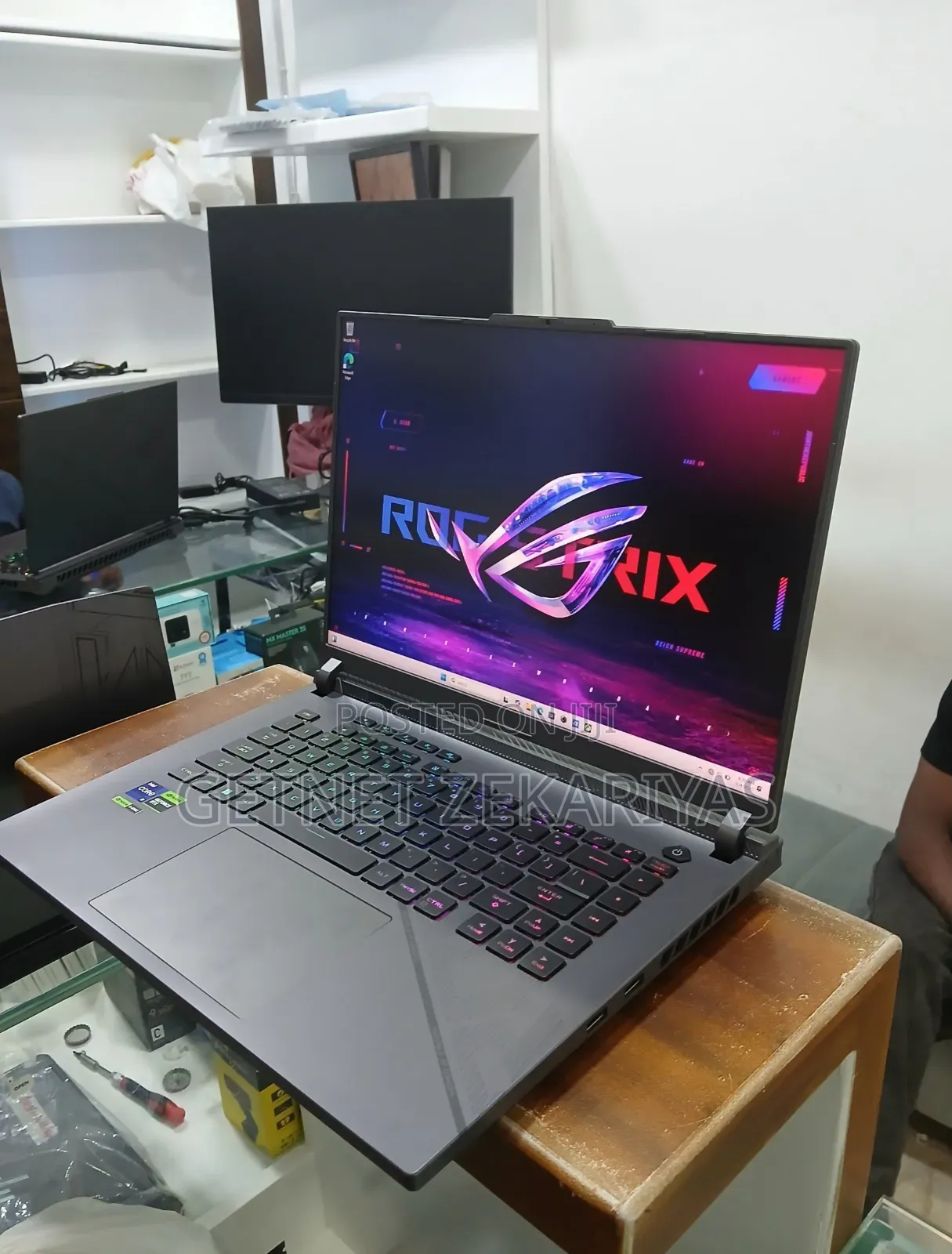 New Laptop Asus ROG Strix G17 32GB Intel Core I9 SSD 1T