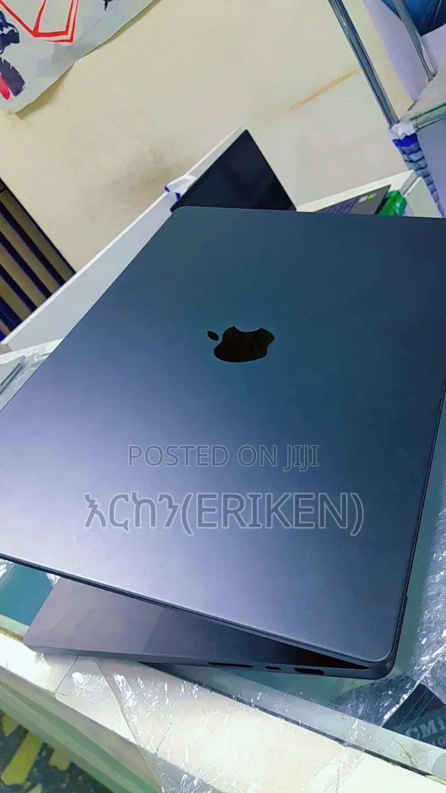New Apple MacBook Pro 2023 M3 Max 16-Inch 36GB Apple M3 Max SSD 1T