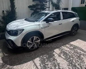 New Volkswagen ID.6 2024 White