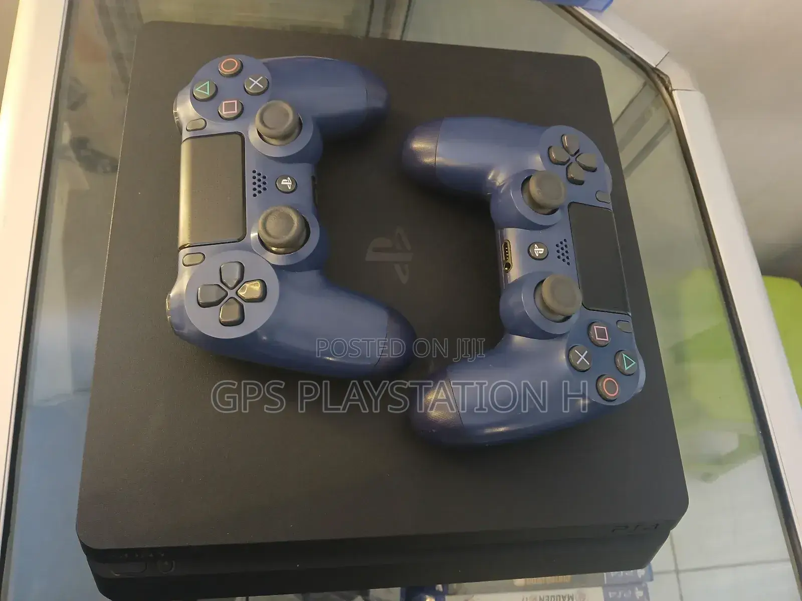 Ps 4 Slim Ykedeme