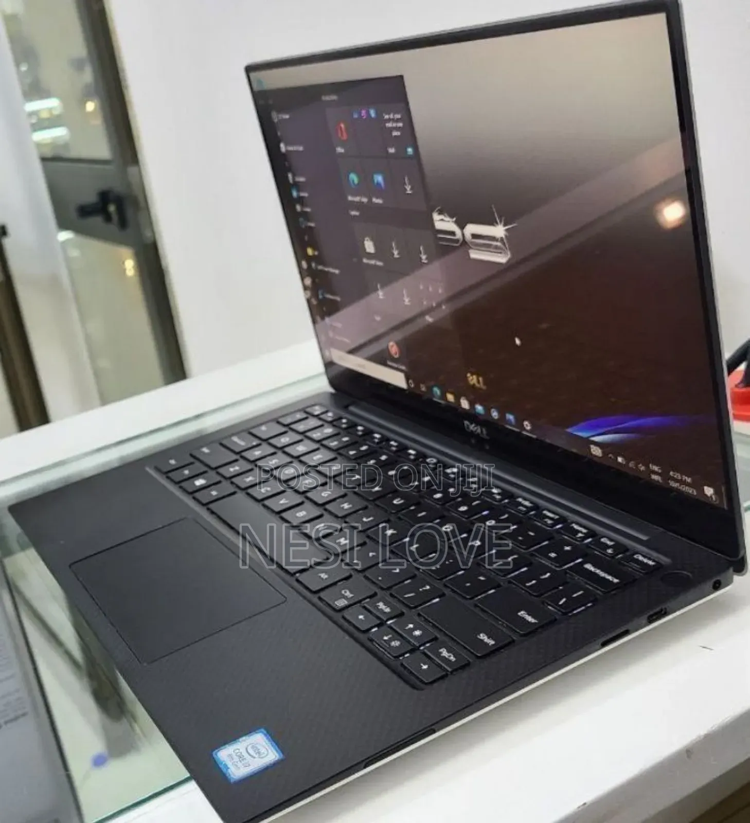 New Laptop Dell XPS 13 16GB Intel Core I7 SSD 512GB