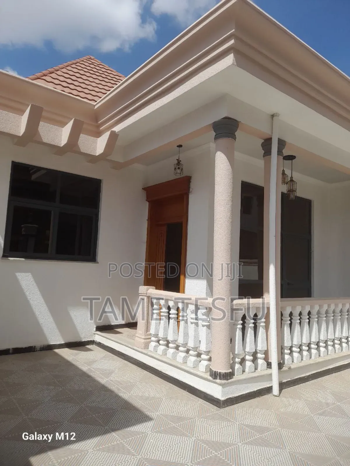 Furnished 3bdrm Villa in Hayat, Bole for sale