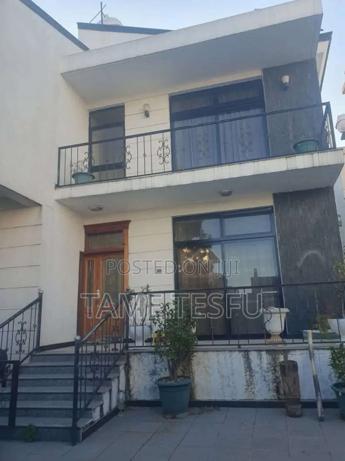 Furnished 5bdrm House in Hayat, Bole for sale