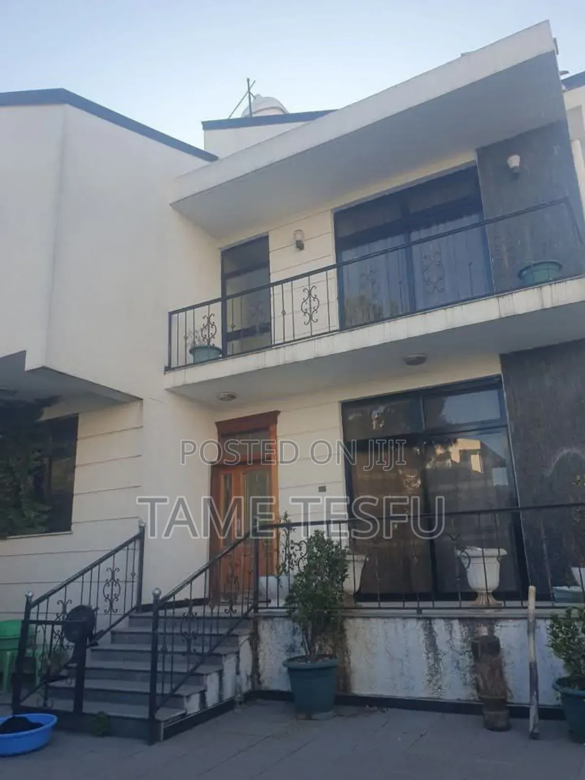 Furnished 5bdrm House in Hayat, Bole for sale