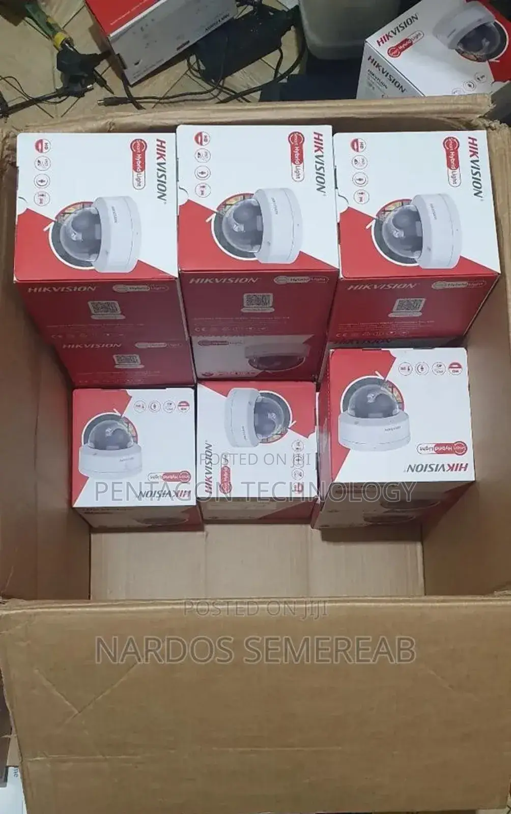 Hikvision Smart Hybrid Light 4mp