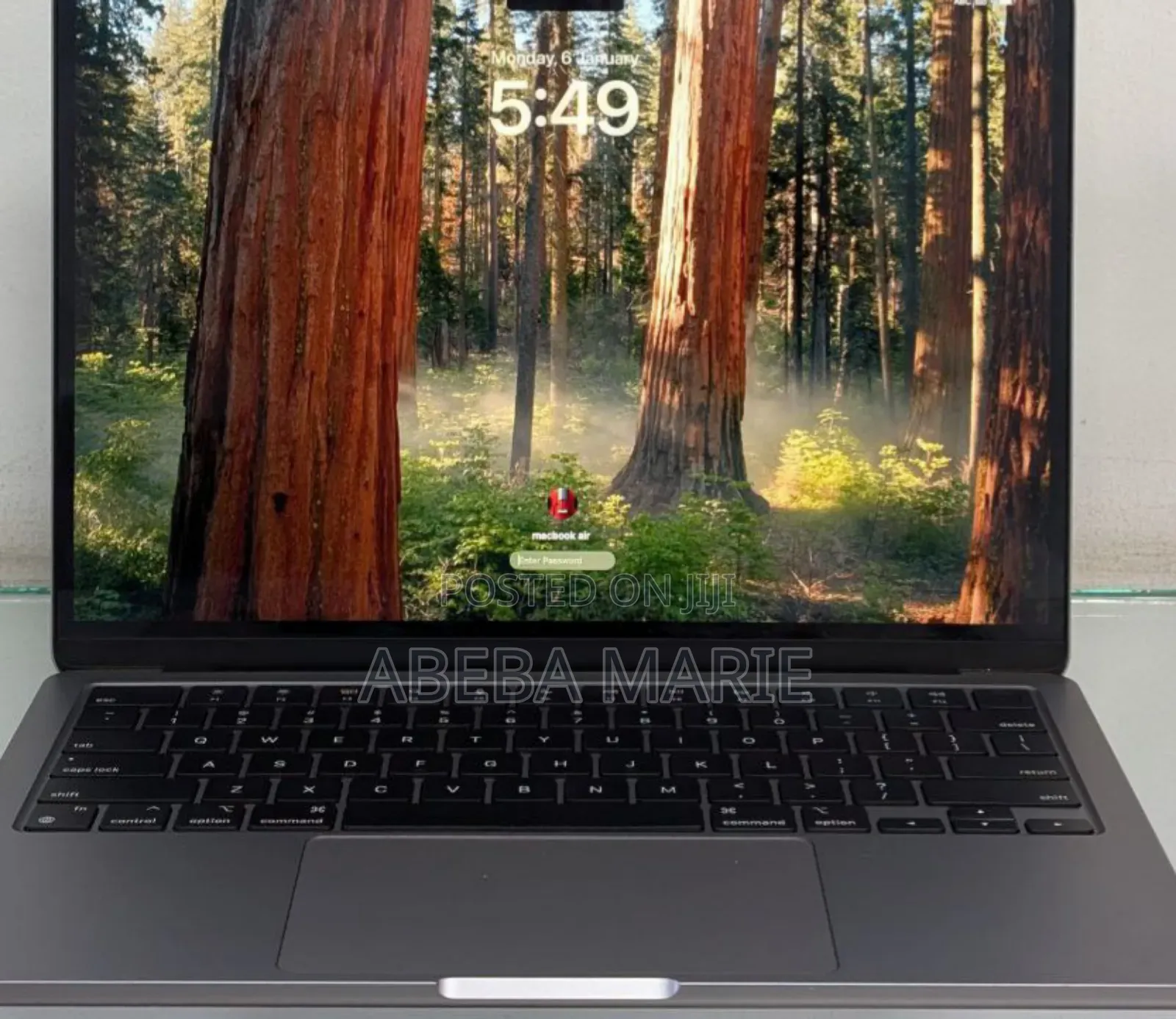 New Laptop Apple MacBook Air 2023 M2 8GB Apple M2 SSD 256GB